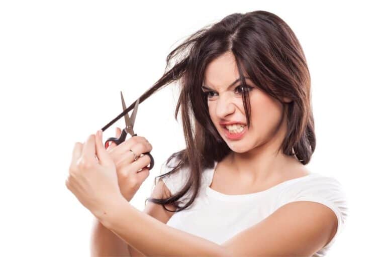 cutting hair get rid of lice